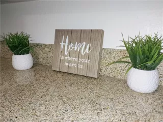 Photo #1: 2176464 Listing