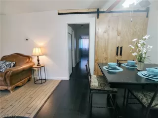 Photo #6: 2176464 Listing