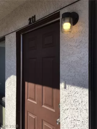 Photo #1: 2176532 Listing 