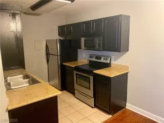 Photo #6: 2176547 Listing