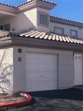 Photo #1: 2176560 Listing 