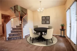 Photo #2: 2176566 Listing