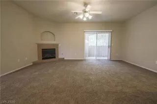 Photo #3: 2176649 Listing