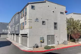 Photo #6: 2176712 Listing