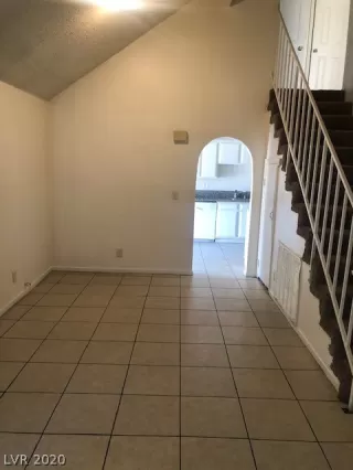 Photo #4: 2176735 Listing 