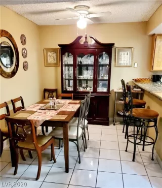 Photo #5: 2176749 Listing 