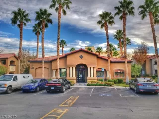 Photo #1: 2176836 Listing 
