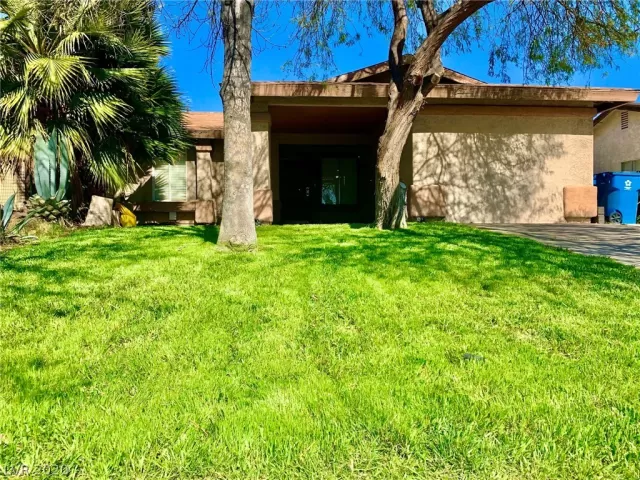 MLS: 2176892 Condo For Sale