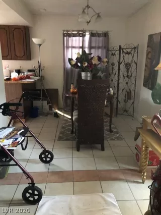 Photo #2: 2176898 Listing 