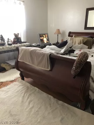 Photo #4: 2176898 Listing 