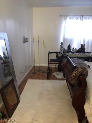 Photo #6: 2176898 Listing 