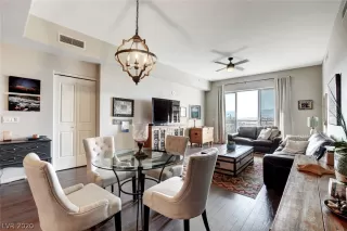 Photo #2: 2176961 Listing