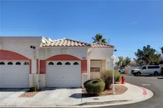 Photo #1: 2176987 Listing