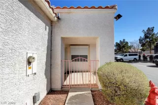 Photo #4: 2176987 Listing