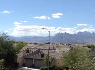 Photo #2: 2176998 Listing