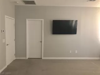 Photo #5: 2177138 Listing 