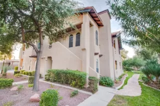 Photo #1: 2177181 Listing 