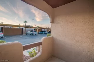 Photo #4: 2177181 Listing 