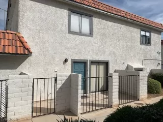 Photo #1: 2177262 Listing