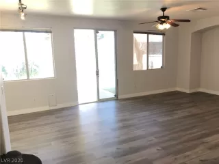 Photo #1: 2177287 Listing