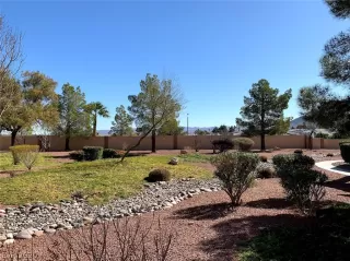 Photo #4: 2177307 Listing 