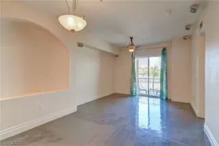 Photo #4: 2177340 Listing 