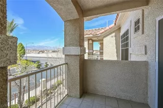 Photo #3: 2177393 Listing 