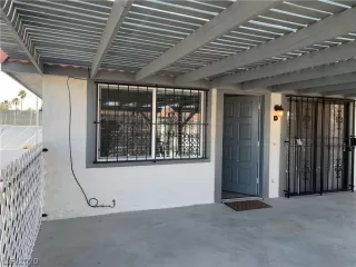 Photo #1: 2177441 Listing 