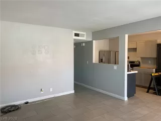 Photo #4: 2177441 Listing 