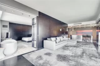 Photo #5: 2177450 Listing