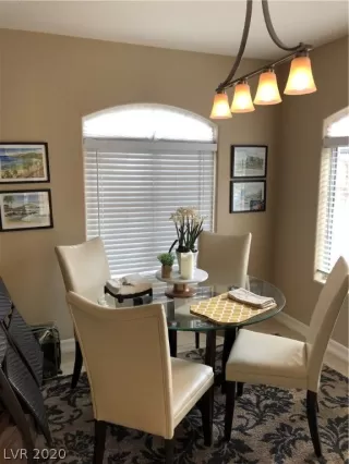 Photo #3: 2177512 Listing