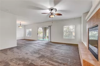 Photo #2: 2177637 Listing