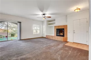 Photo #3: 2177637 Listing