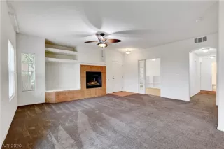 Photo #4: 2177637 Listing
