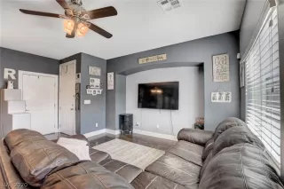 Photo #3: 2177747 Listing 