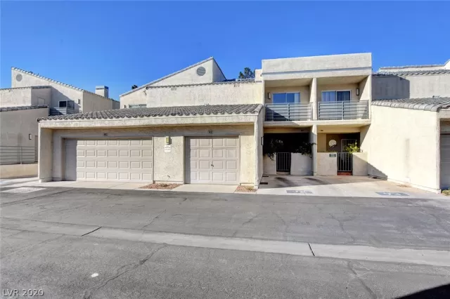 MLS: 2177752 Condo For Sale