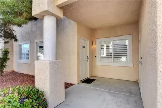 Photo #4: 2177755 Listing