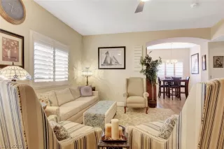 Photo #6: 2177755 Listing