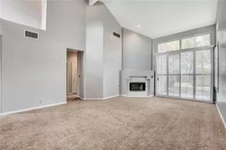 Photo #2: 2177773 Listing