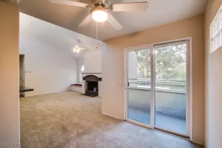 Photo #4: 2177824 Listing