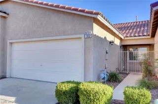 Photo #1: 2177857 Listing 