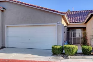 Photo #3: 2177857 Listing 