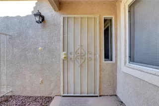 Photo #6: 2177857 Listing 