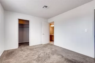 Photo #6: 2177868 Listing 