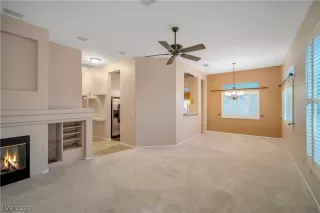 Photo #6: 2177869 Listing 