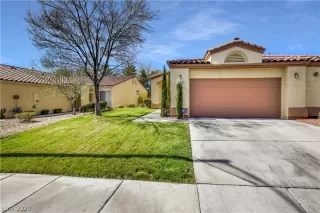 Photo #2: 2177892 Listing