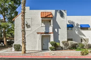 Photo #1: 2177898 Listing