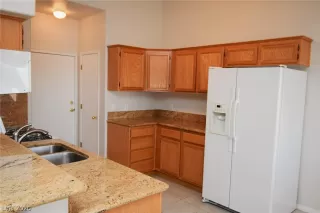 Photo #2: 2177905 Listing 