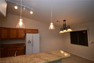 Photo #6: 2177905 Listing 