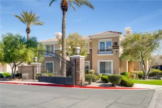 Photo #2: 2177972 Listing 